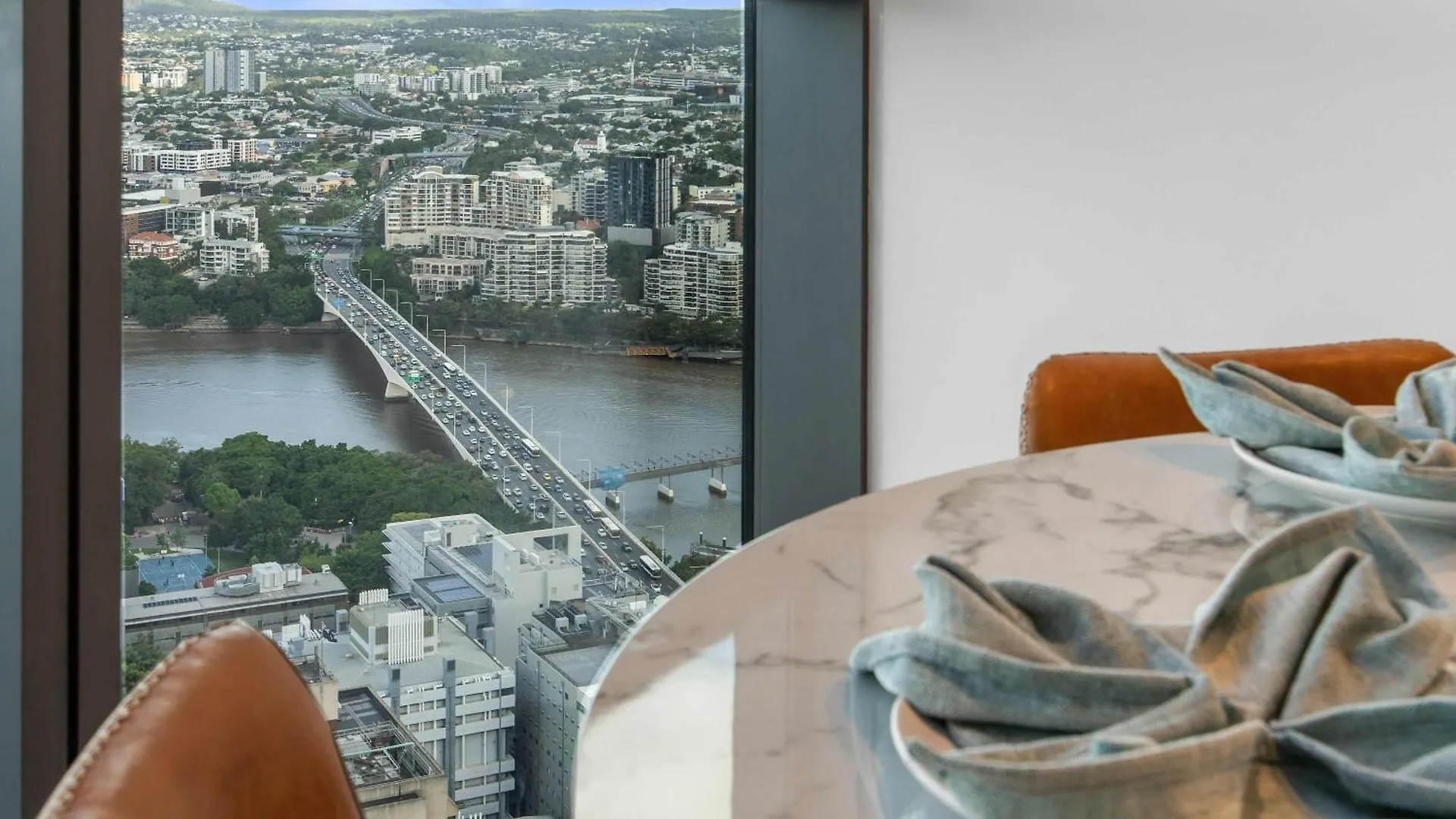 1 Bedroom In Qwr Pool Casino River Views Brisbane Apartment