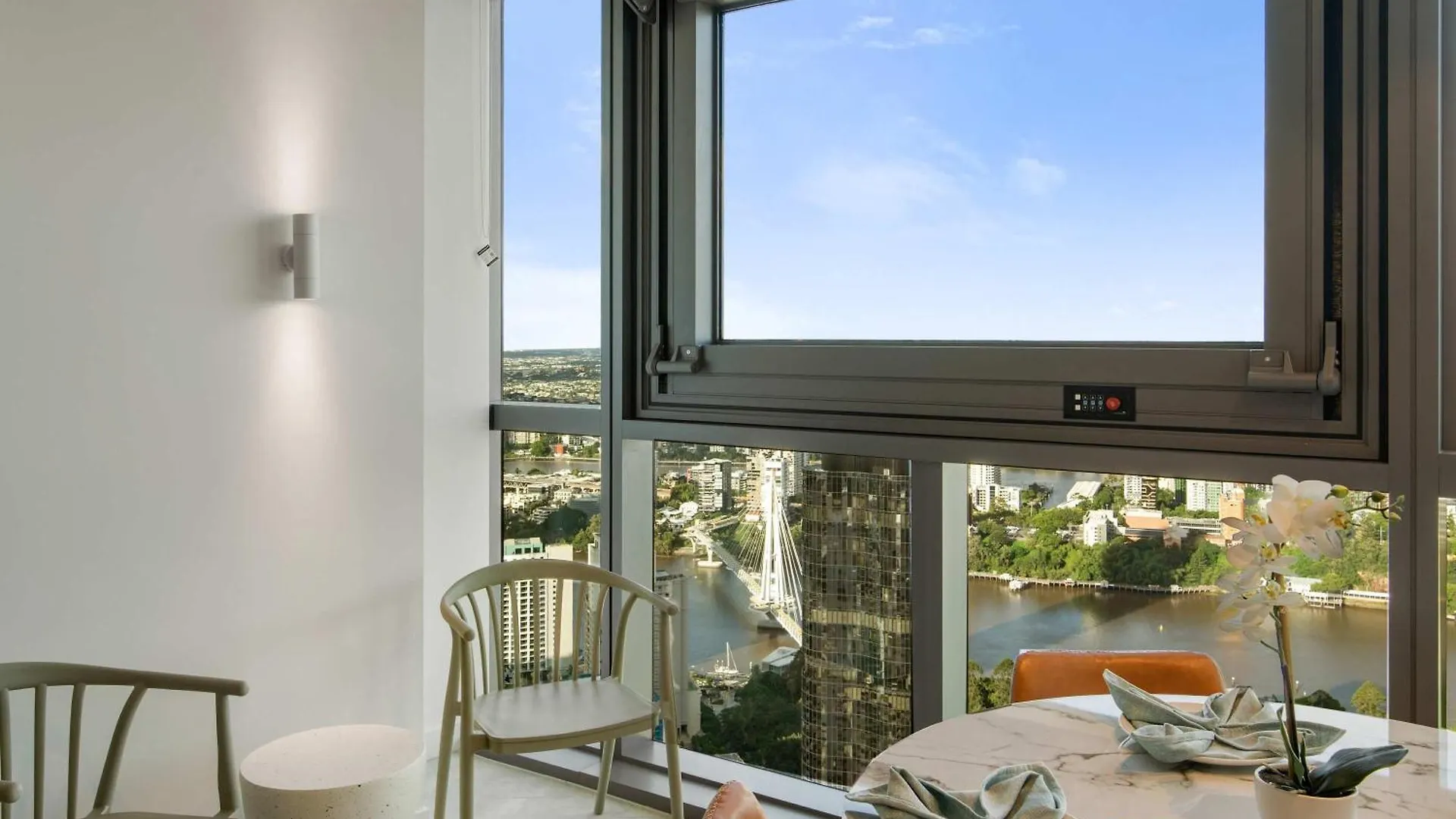 1 Bedroom In Qwr Pool Casino River Views 布里斯班